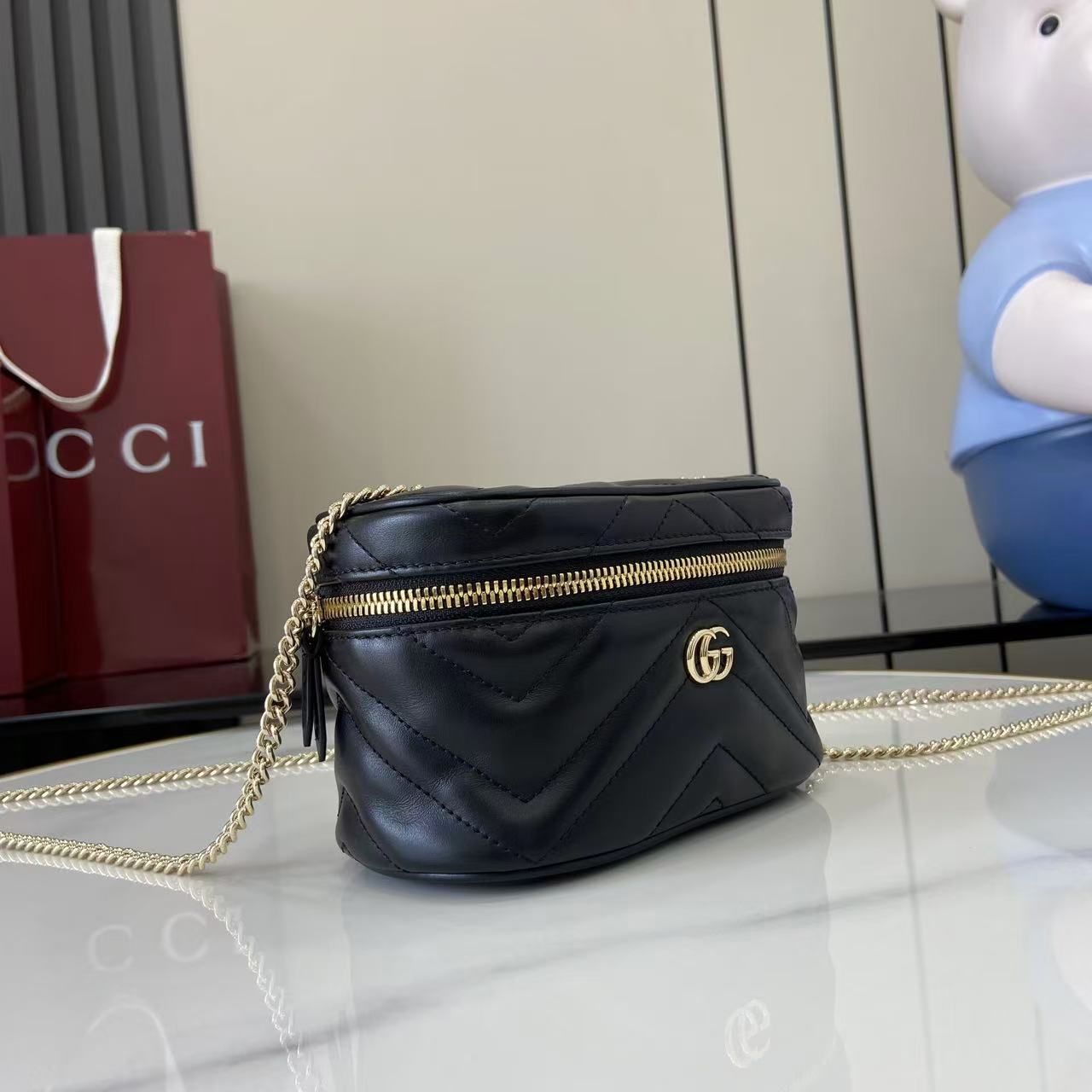 Gucci Marmont Chain Cosmetic Bag - Black Quilted Leather, 15cm 3 i1757575846959 3798 0 1