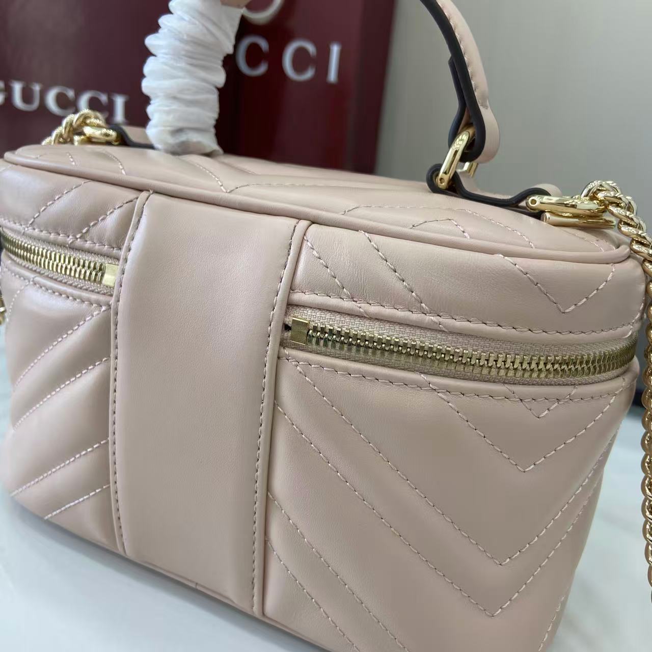 Gucci Marmont Pink Leather Chain Cosmetic Bag - Classic & Elegant 11 i1757745928389 1040 0 9