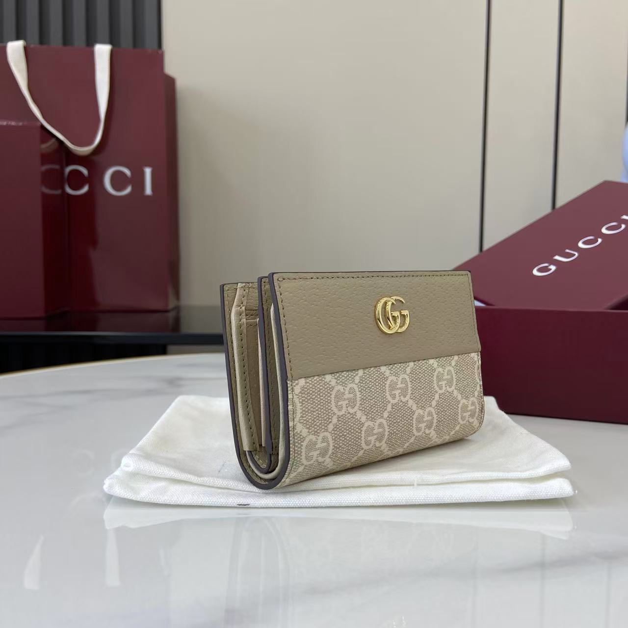 Gucci Marmont Beige Supreme Canvas Card Case Wallet with Double G Hardware 3 i1757929821583 5685 0 1