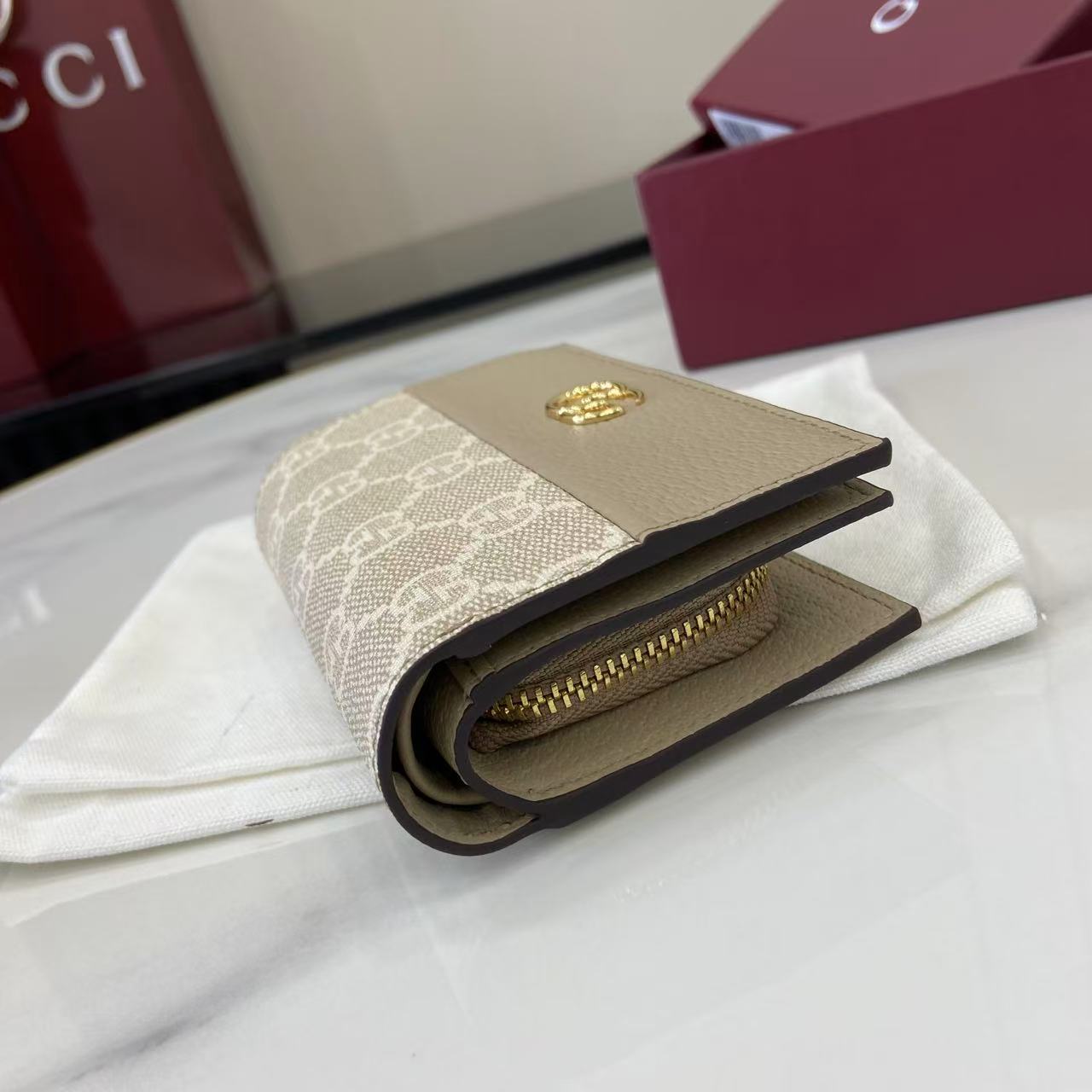 Gucci Marmont Beige Supreme Canvas Card Case Wallet with Double G Hardware 14 i1757929821584 6735 0 12