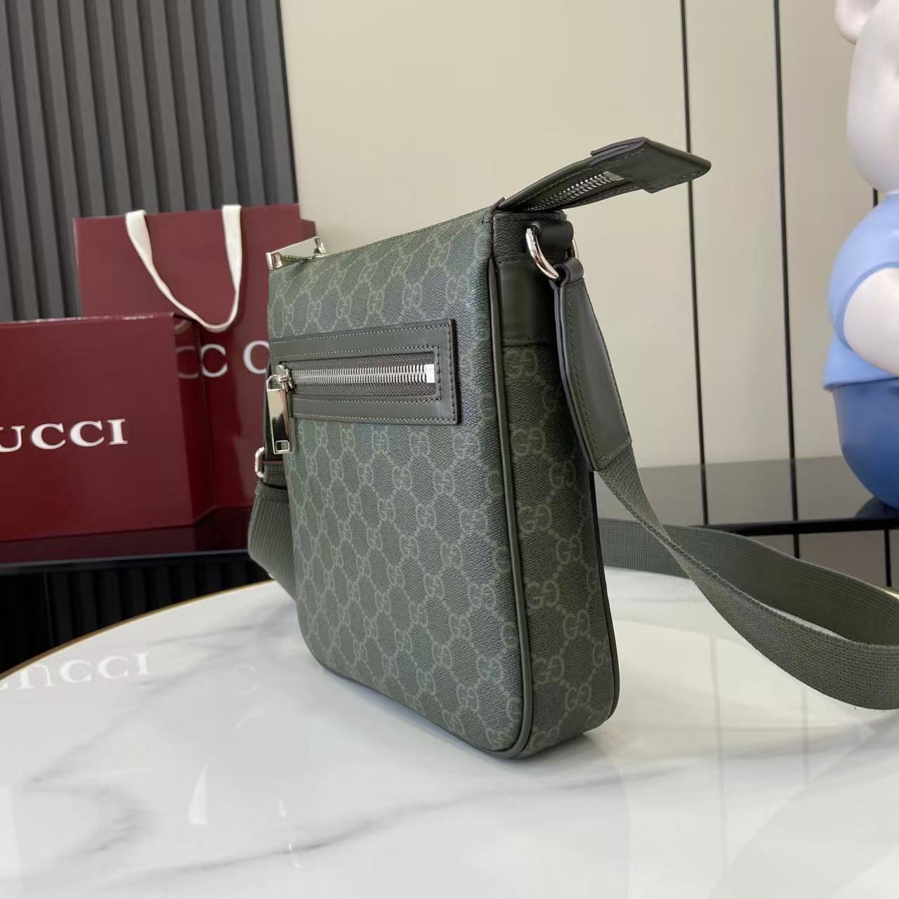 Gucci Supreme Canvas Messenger Bag, Forest Green with Leather Trim 3 i1757942762310 6725 0 2