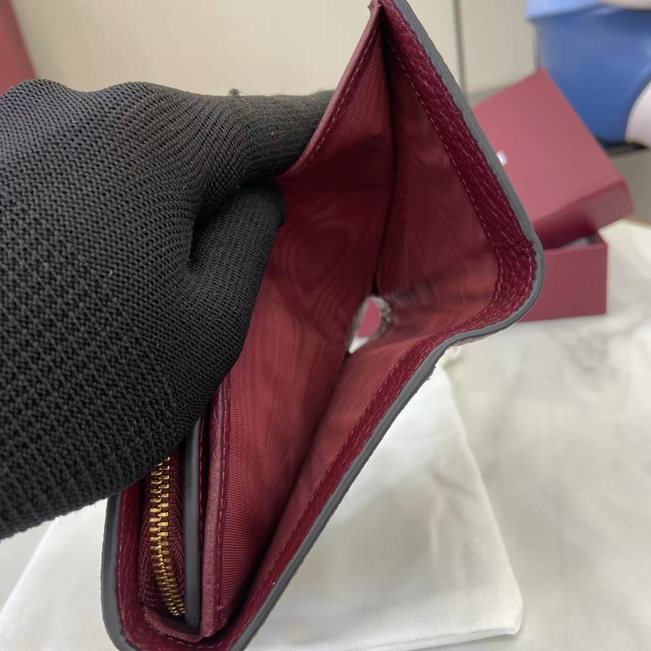 Ophidia Wallet in Brown Leather with Double G Hardware - Compact & Stylish 10 i1760526360369 575 0 8