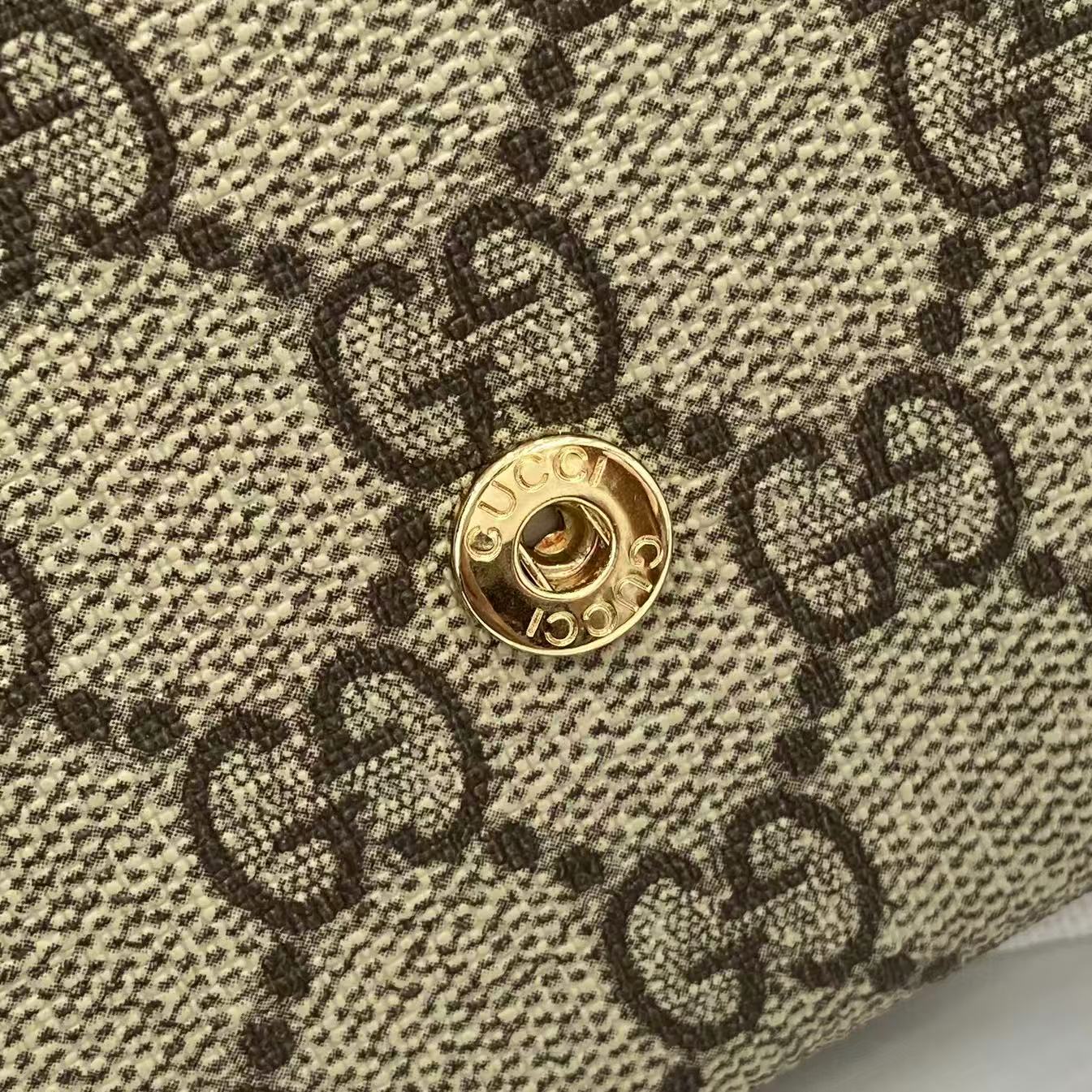 Ophidia Wallet in Brown Leather with Double G Hardware - Compact & Stylish 11 i1760526360370 1365 0 9