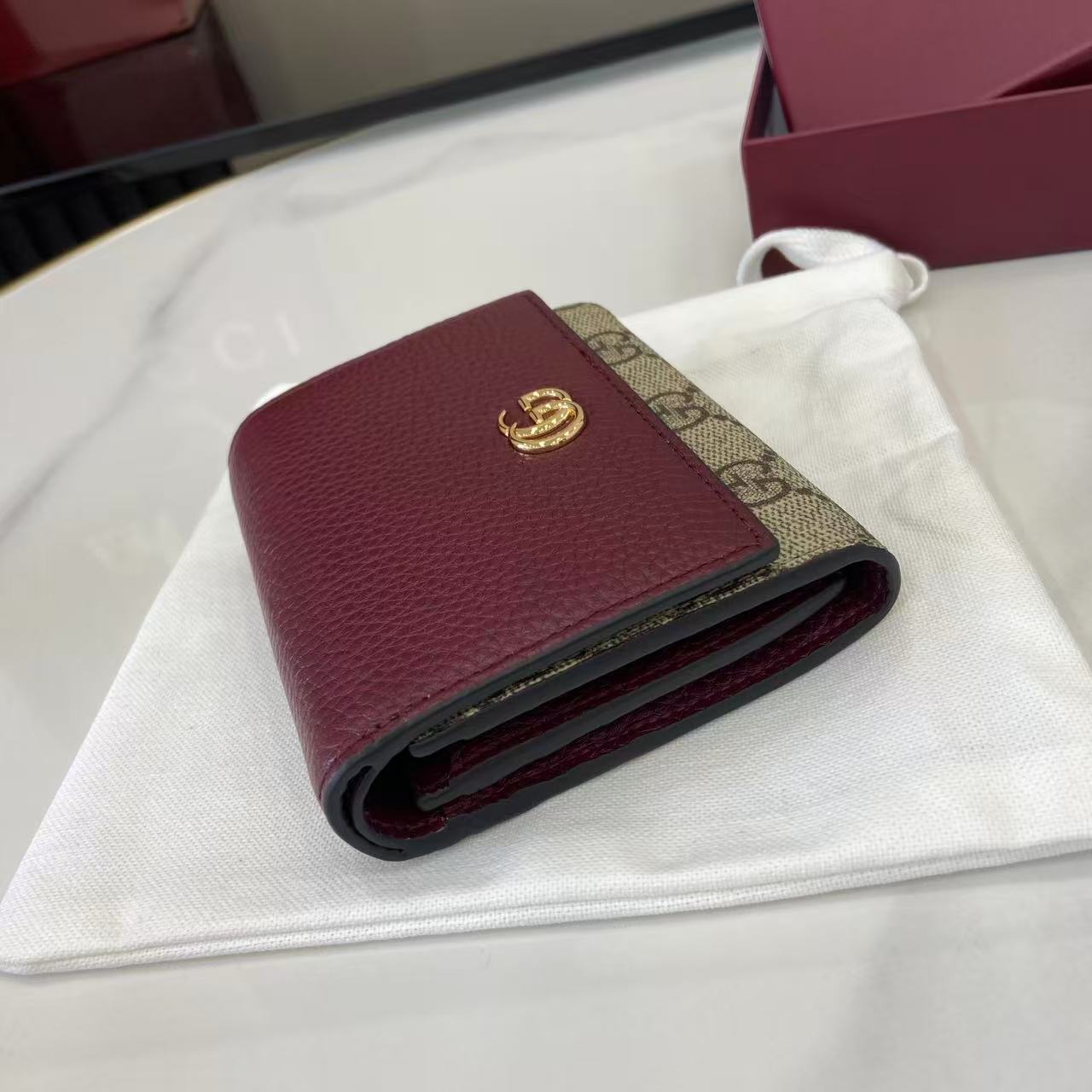 Ophidia Wallet in Brown Leather with Double G Hardware - Compact & Stylish 12 i1760526364258 8313 0 10