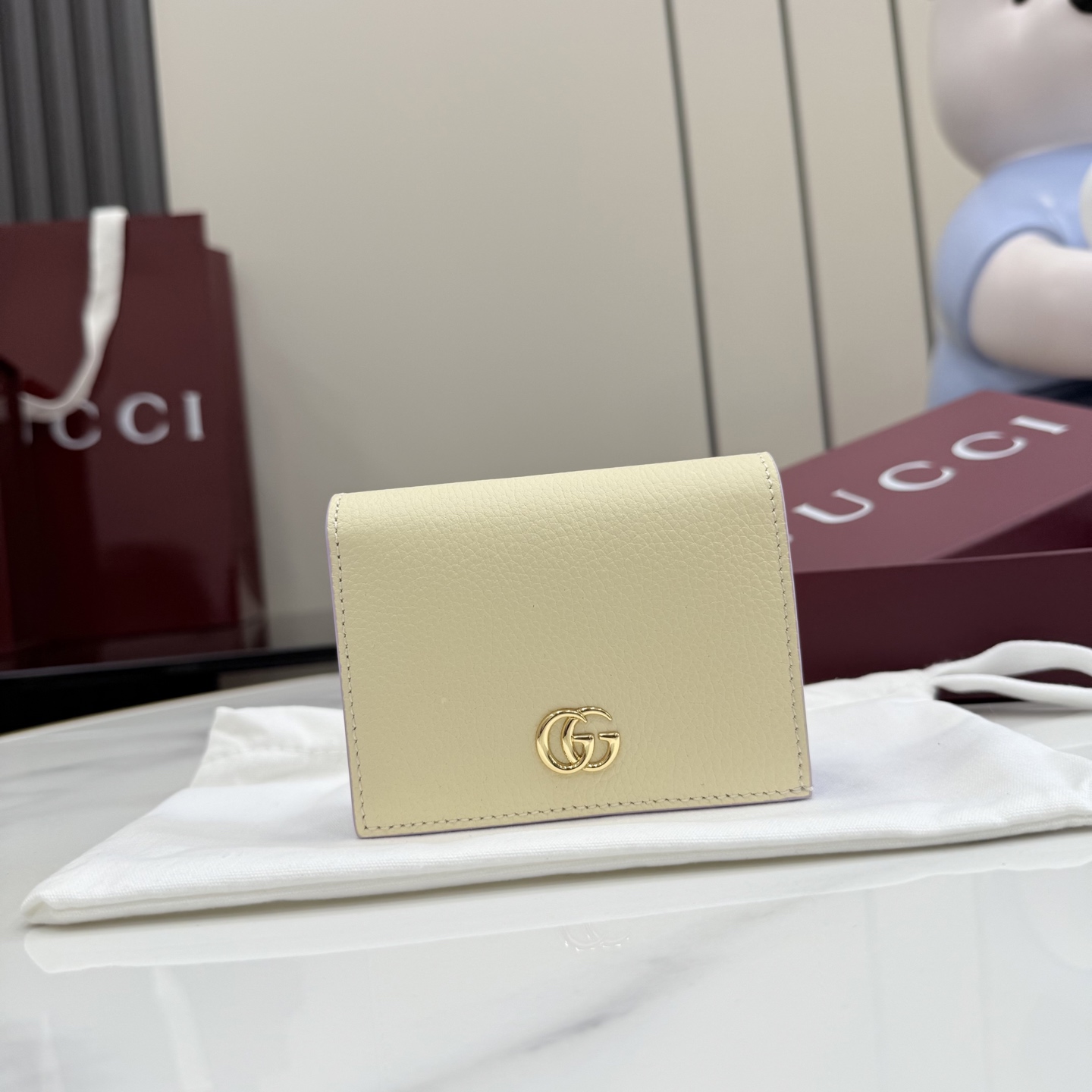 Портмоне Gucci кремовое с логотипом GG