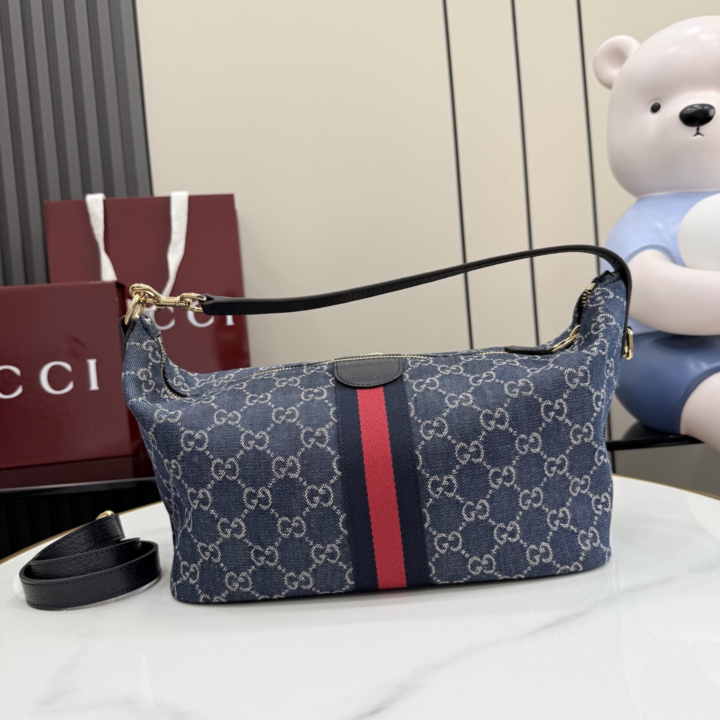 Сумка кросс-боди Gucci с принтом GG