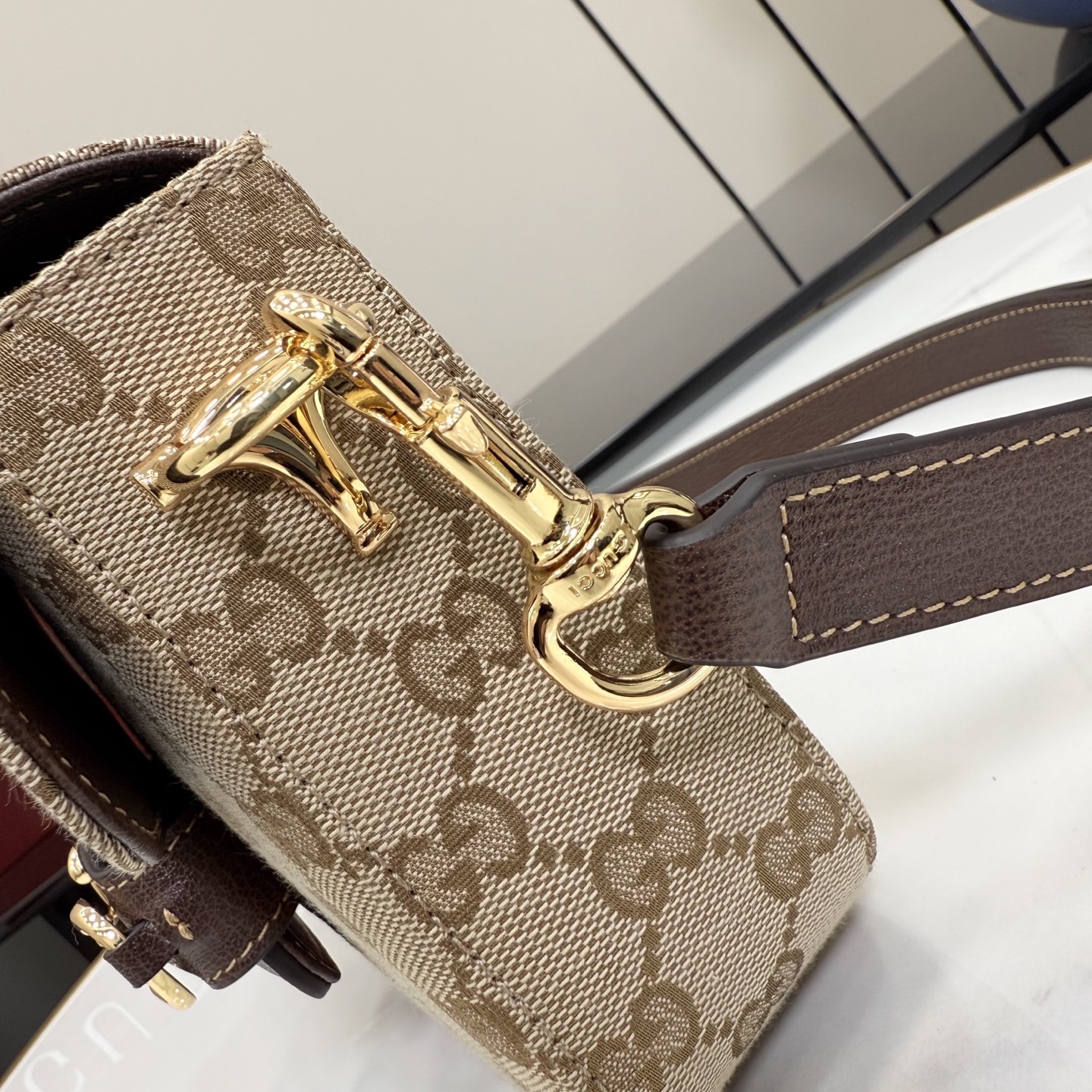 Gucci 2026春夏系列全新上市 Gucci Horsebit 1955 系列手袋以柔软流畅的廓形演绎
