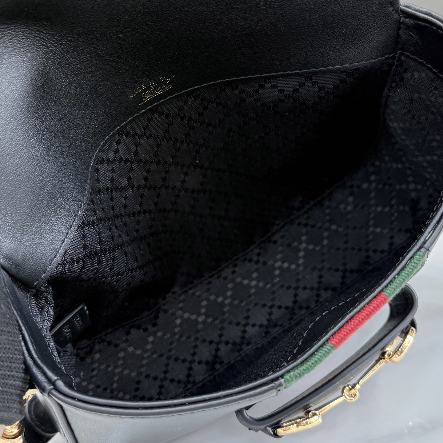 Gucci 2026春夏系列全新上市 Gucci Horsebit 1955 系列手袋以柔软流畅的廓形演绎