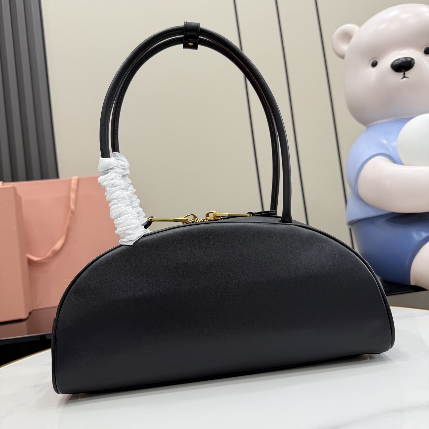 Сумка Miu Miu чёрная кожа