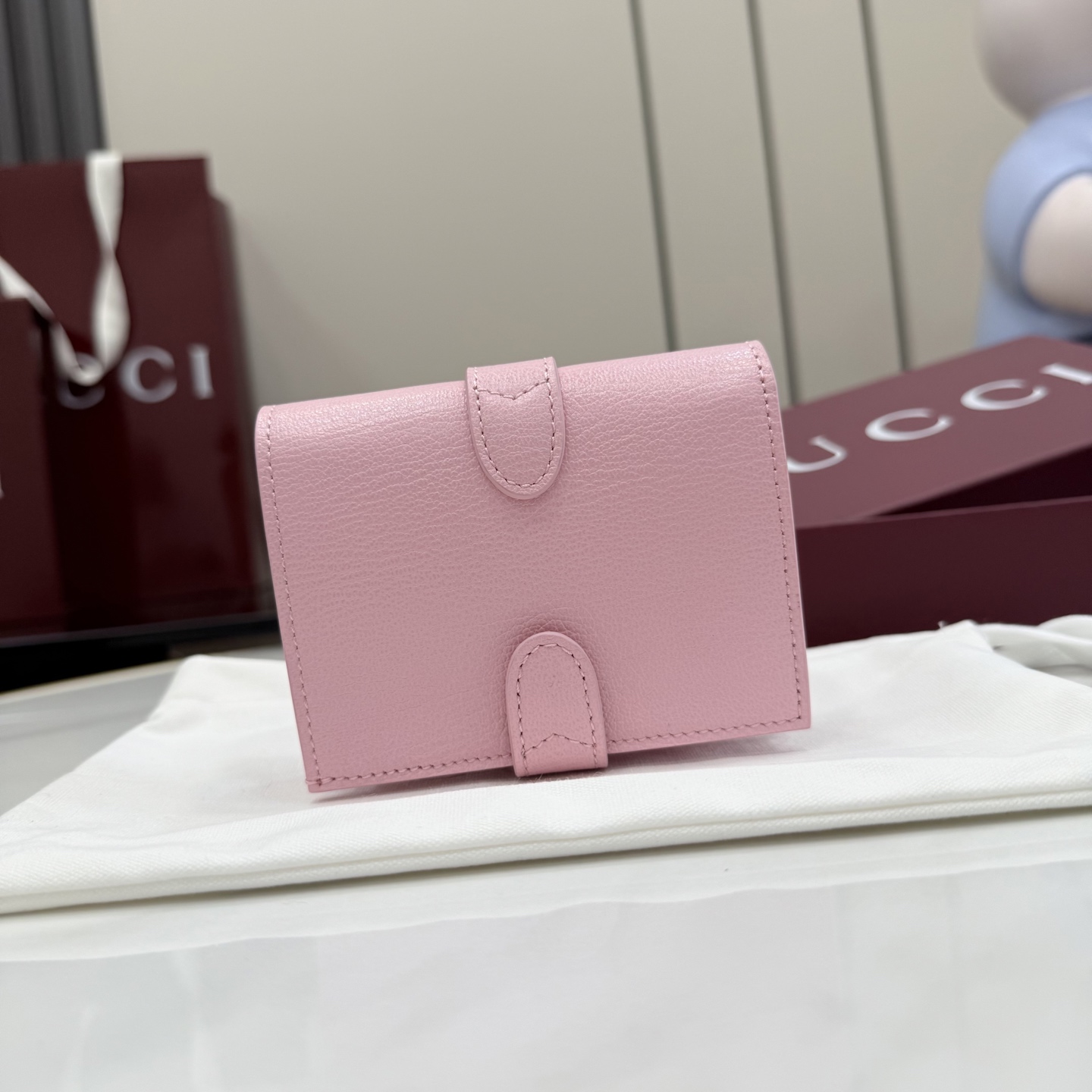 Портмоне Gucci розовое с золотой фурнитурой