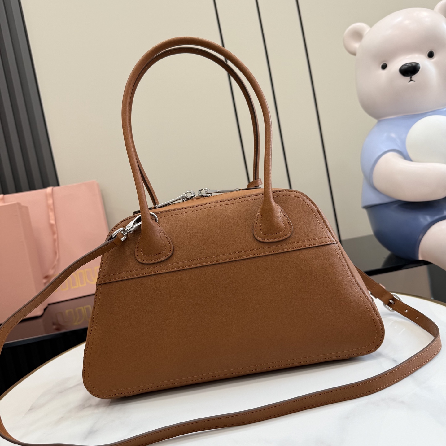 Сумка Miu Miu коричневая с ручками