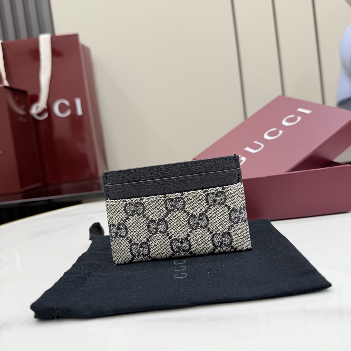 gucci essence classic blue gg canvas card case
