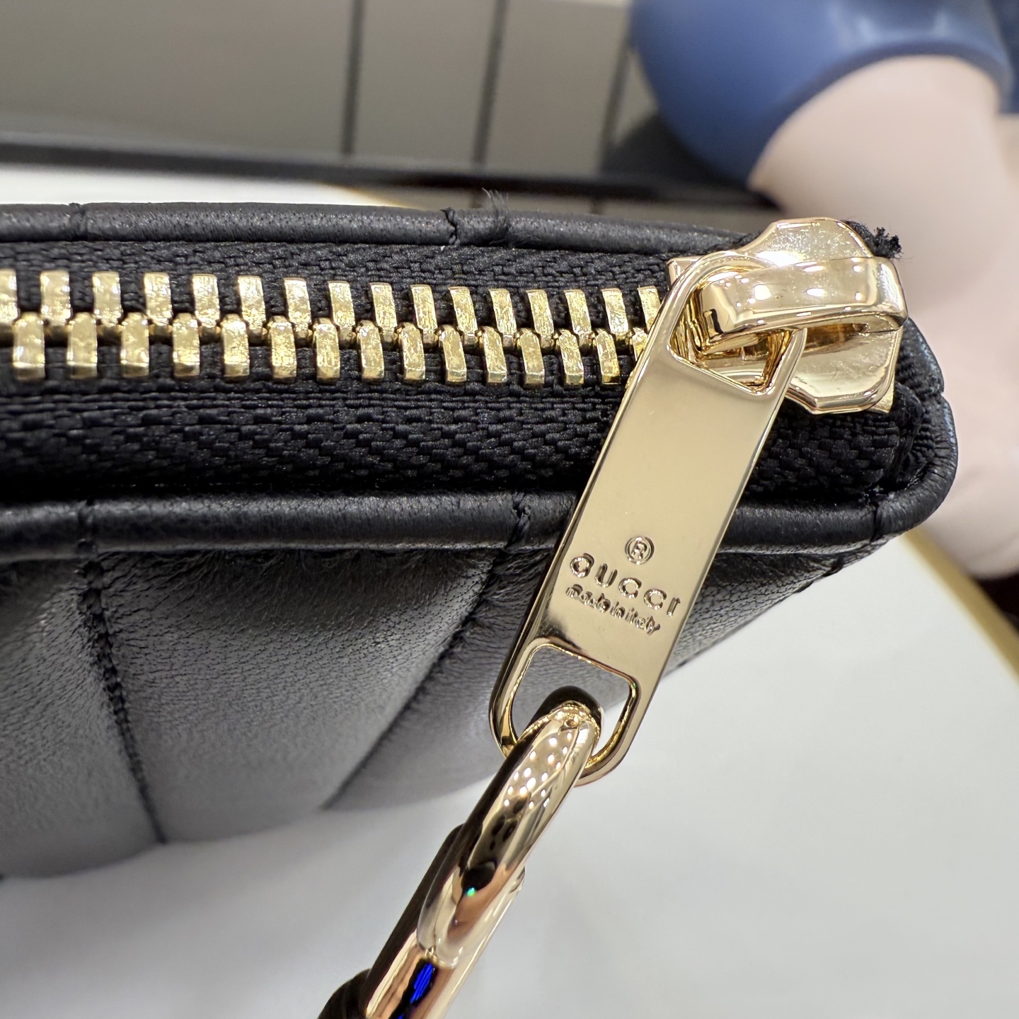 gucci gg marmont black pouch with strap