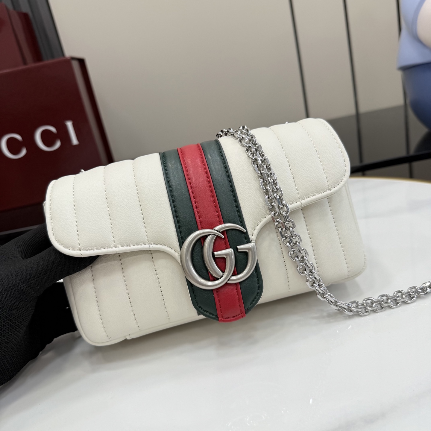 gucci jetset gg marmont white small shoulder bag