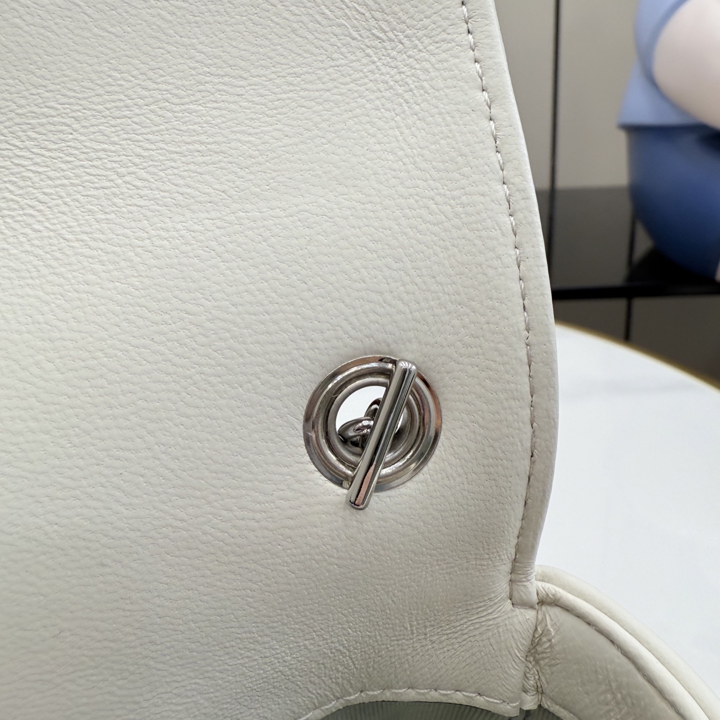 gucci jetset gg marmont white small shoulder bag