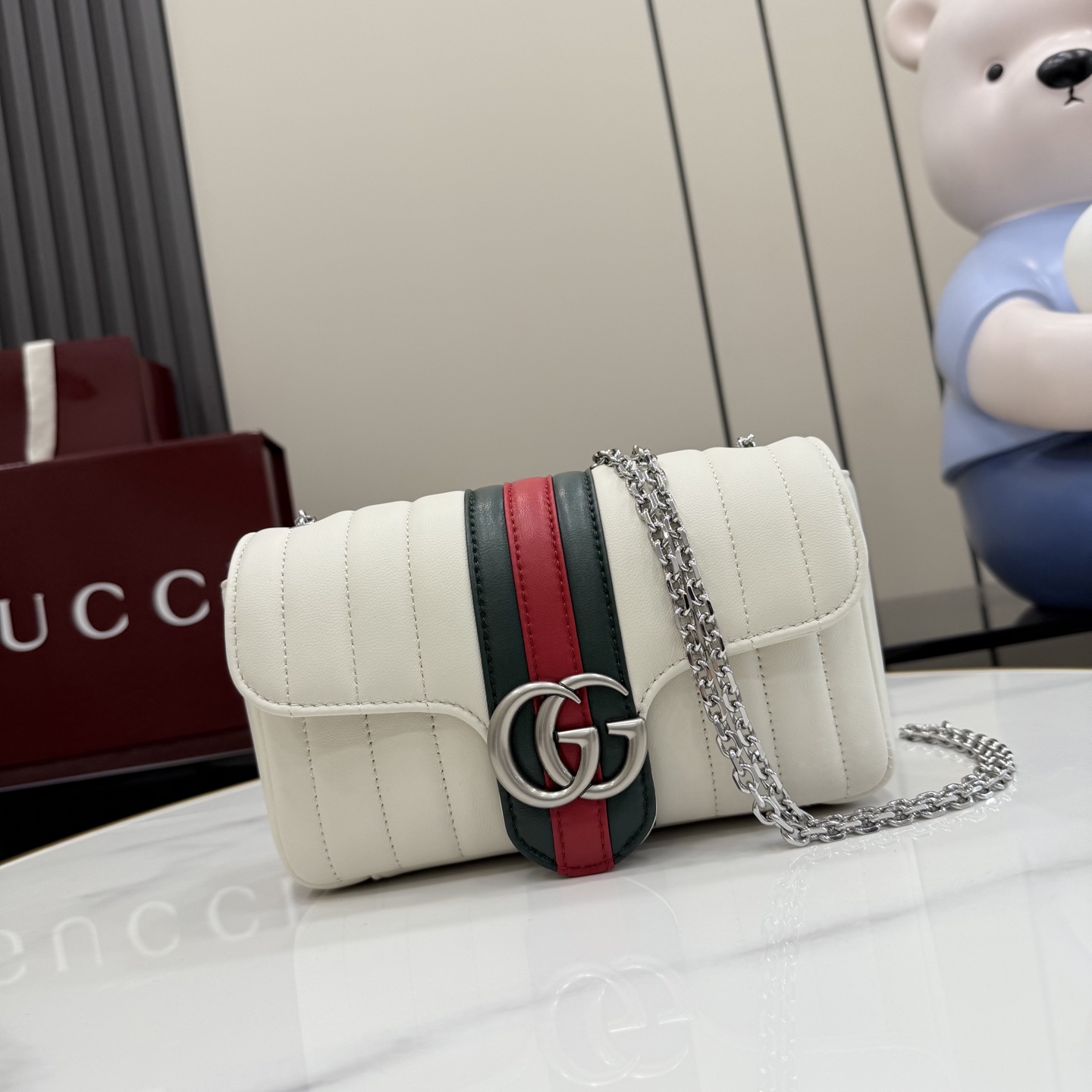 gucci jetset gg marmont white small shoulder bag