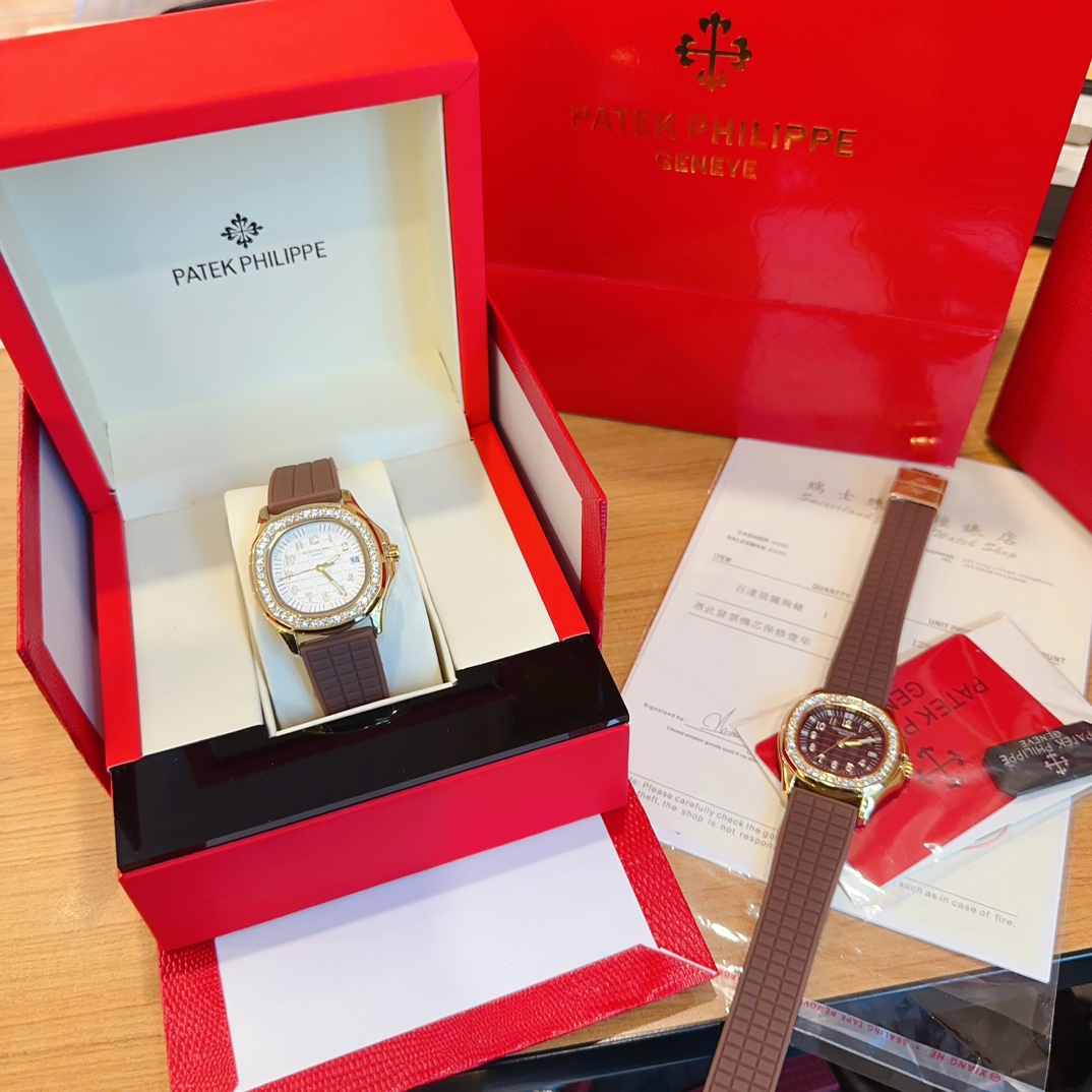 Elegant Women’s Watch with Gold Shell and Stainless Steel Style - 图片 5