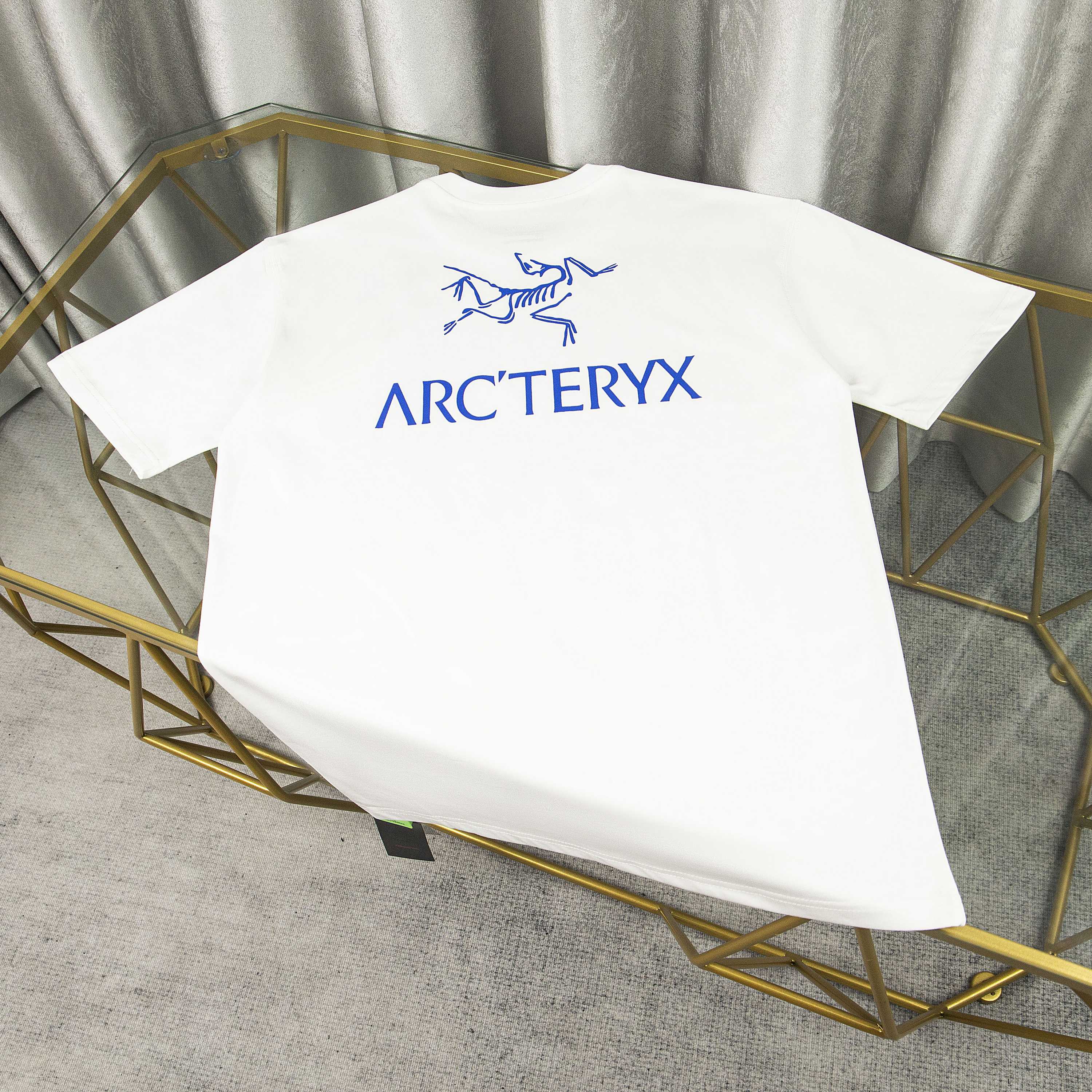 Arcteryx 2025FW Camiseta de Manga Corta con Logo de Pájaro para Hombre y Mujer 3 a1742922736397 1767