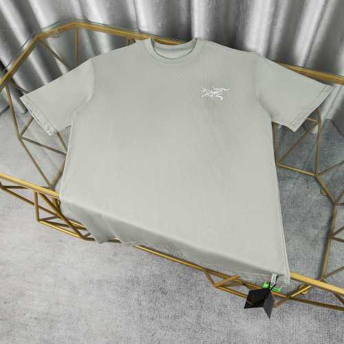 Arc'teryx 2025FW Short Sleeve T-Shirt with Bird Logo Print 1 Arc'teryx 2025FW Short Sleeve T-Shirt with Bird Logo Print