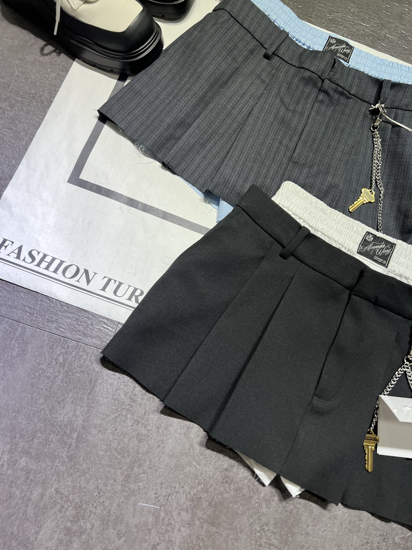 High-end Women’s Suit by Alexanderwan: Single-Rate, Hard-Core Design with Fine Details - 图片 3