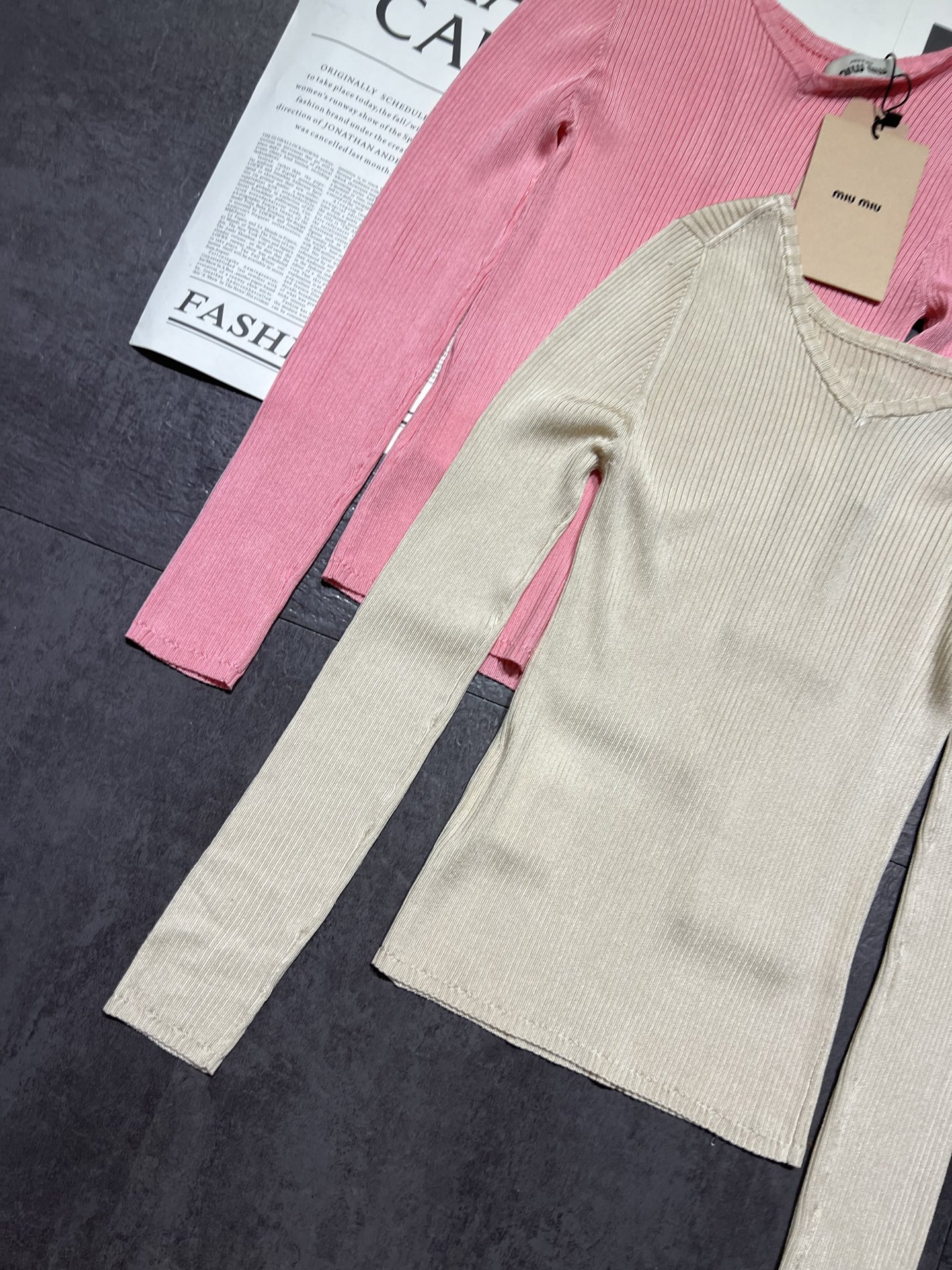 Miu Miu Pink Knit Top - Resort Collection, Soft Texture, Slim Fit 6 i1761037334506 8554 0 4