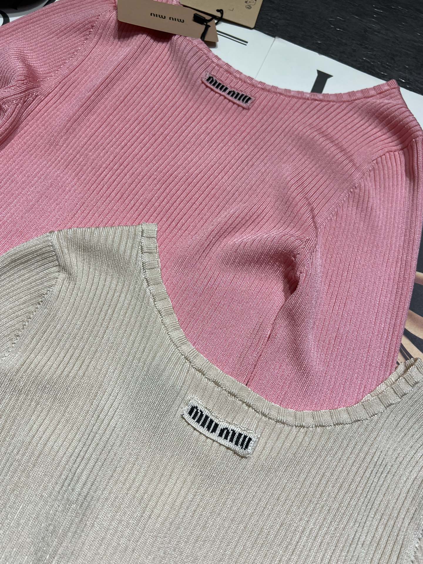 Miu Miu Pink Knit Top - Resort Collection, Soft Texture, Slim Fit 8 i1761037340010 885 0 6