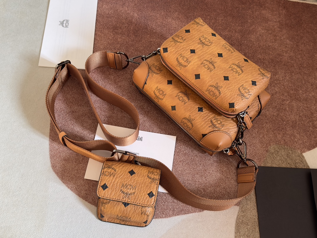 MCM 2024新品 KLASSIK VISETOS多功能斜挎包