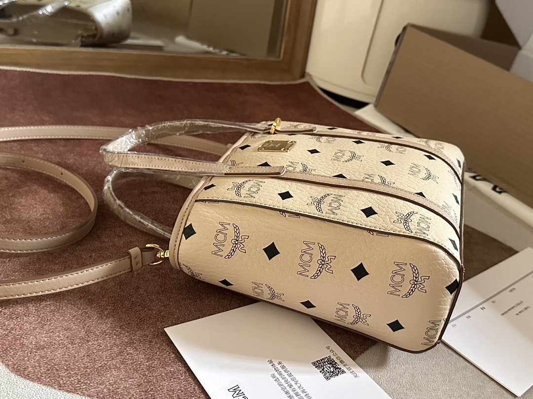 MCM MCM mini菜篮子AREN VISETOS拉链购物袋