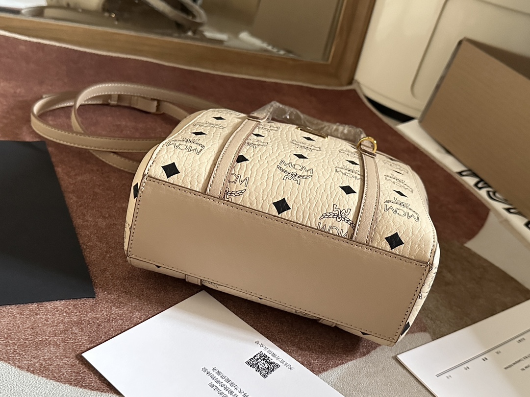 MCM MCM mini菜篮子AREN VISETOS拉链购物袋