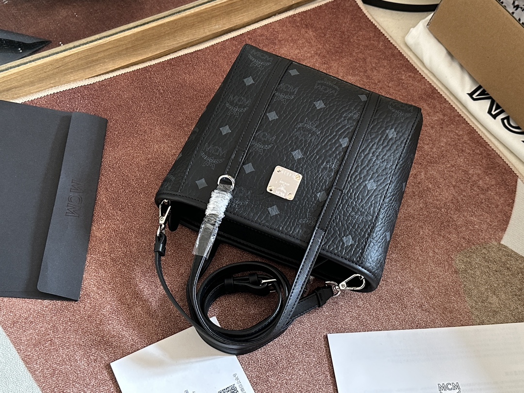 MCM MCM mini菜篮子AREN VISETOS拉链购物袋
