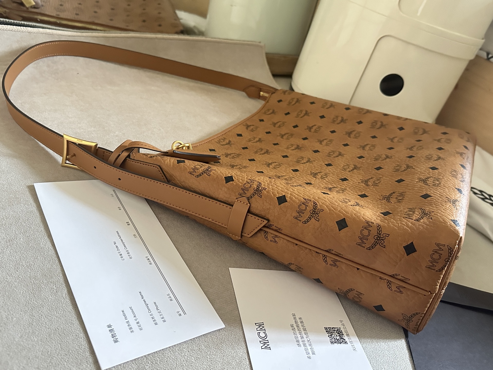 MCM ‍ MCM ‍ 牛角包Aren Visetos Hobo肩背包