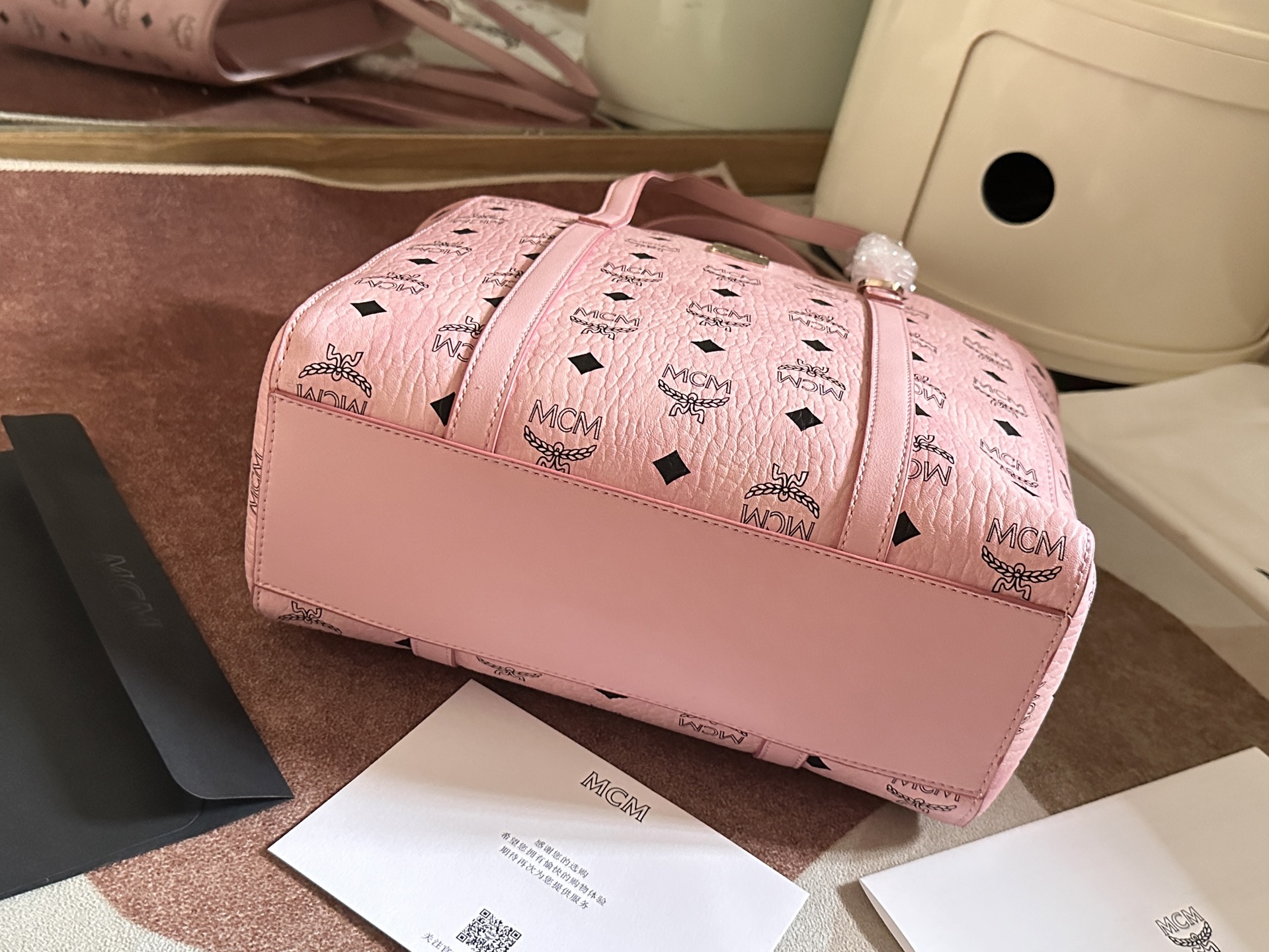 MCM ～ MCM 2025新品 TONI VISETOS顶部拉链购物袋