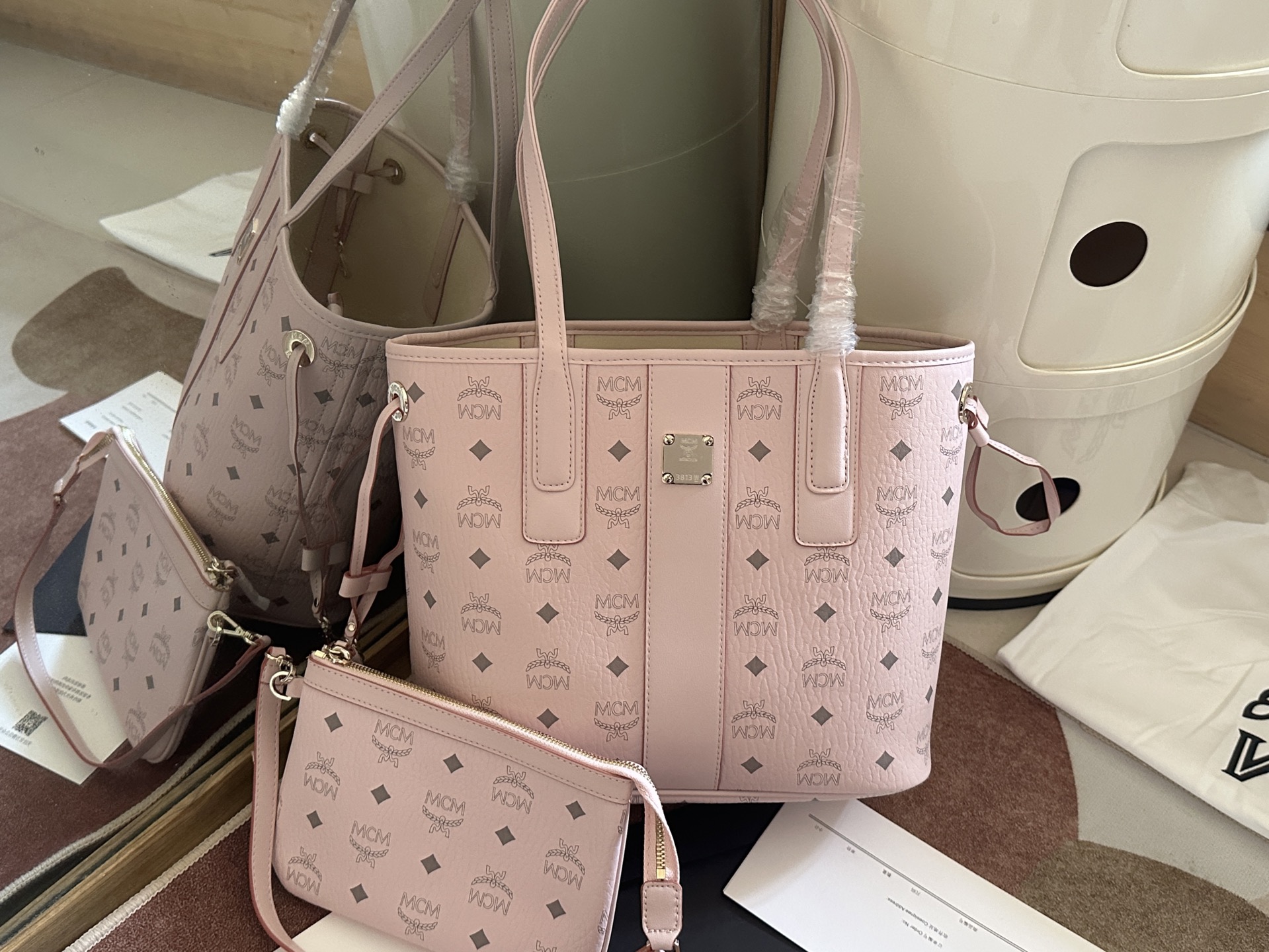 _dih9sPpjvd7bzn5tG-HD_TubiZEd80qz2bx46nA