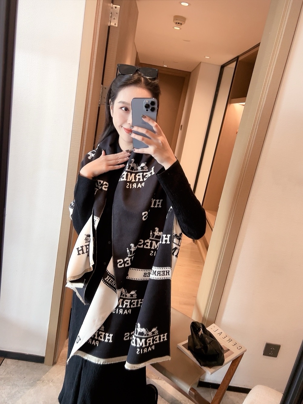 NO:163352,The new model is never out of date. When I buy it, the model that is very good for goddess and daily life is very easy to match. I look very energetic and needless to say, the details can be seen clearly. The high-standard quality size 65180cm ordinary scarf, ordinary scarf19860909批新款永不过时,买到都说好女神及日常都非常好搭配的款平时穿搭也非常好搭配,整个人看起来都会神采奕奕好多不用多说,细节品质都看得清楚,绝对获赞的高规格品质尺寸65180cm普通围巾,普通围巾,scarf