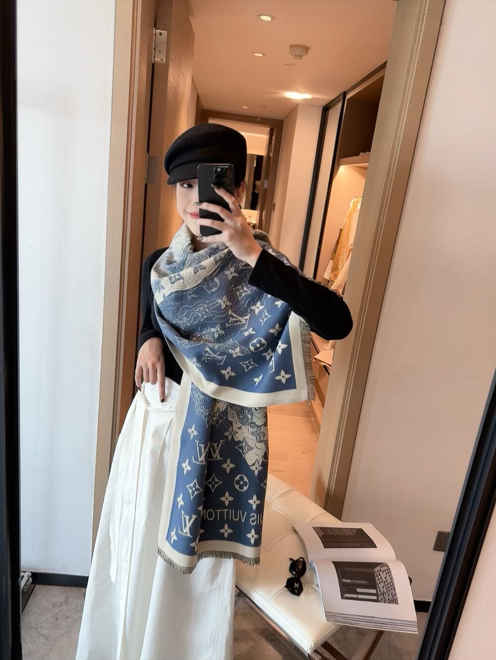 NO:586686,Hot new LV Chinese painting, exclusive goods, luxury is all in the size, high-end quality and super high cashmere quality will be favored by this brand. This quality is a very rare knitted scarf on the market. It is really a super high-end product. Only such a big brand can have it. Every color is loved and every color is reserved. Selling one less good product. Imported knitted cashmere size 18065 ordinary scarf, ordinary scarf, louis vuitton19860909爆款上新 LV 国画 独家牛货 奢华尽在尺寸之间,高端品质具有超高羊绒品质才会被此品牌青睐这种精品是市场上及其少见的围巾针织,真是超级高端货只有这种大品牌才会拥有每色都是大爱每色都留.卖一条少一条的好货 进口针织羊绒 尺寸18065普通围巾,普通围巾,louis vuitton,scarf