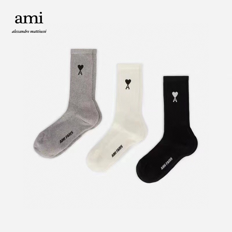 Mid-calf socks, presented in a three-pack set - Comprehensive 5