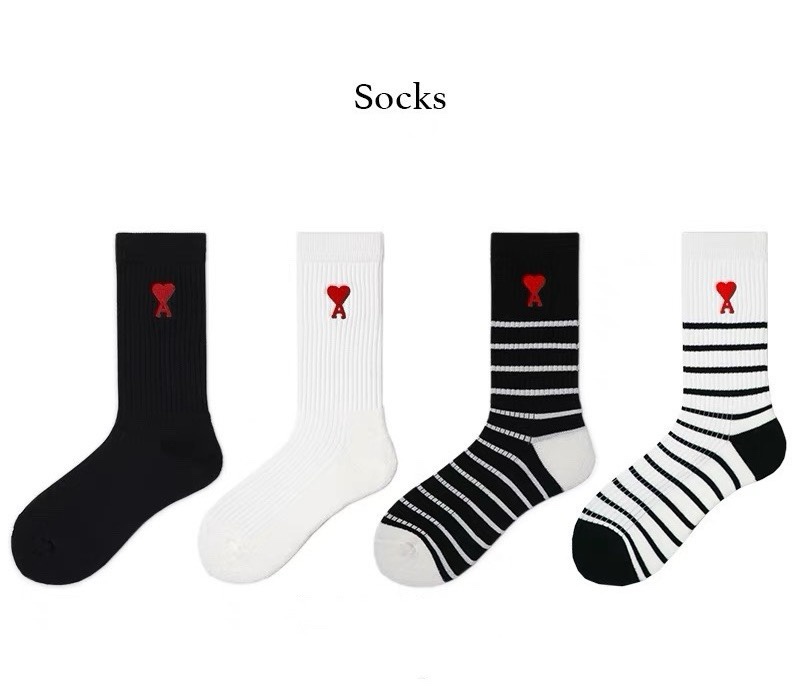 Mid-calf socks, presented in a three-pack set - Comprehensive 9