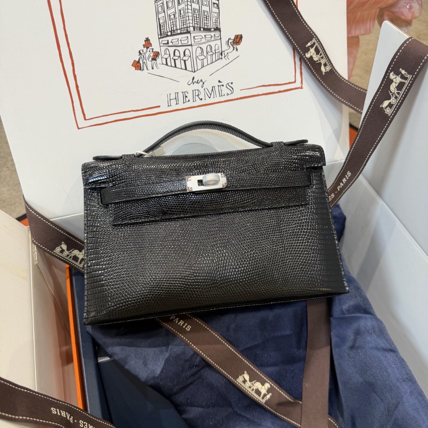 Hermes Kelly Danse Black lizard crossbody everyday