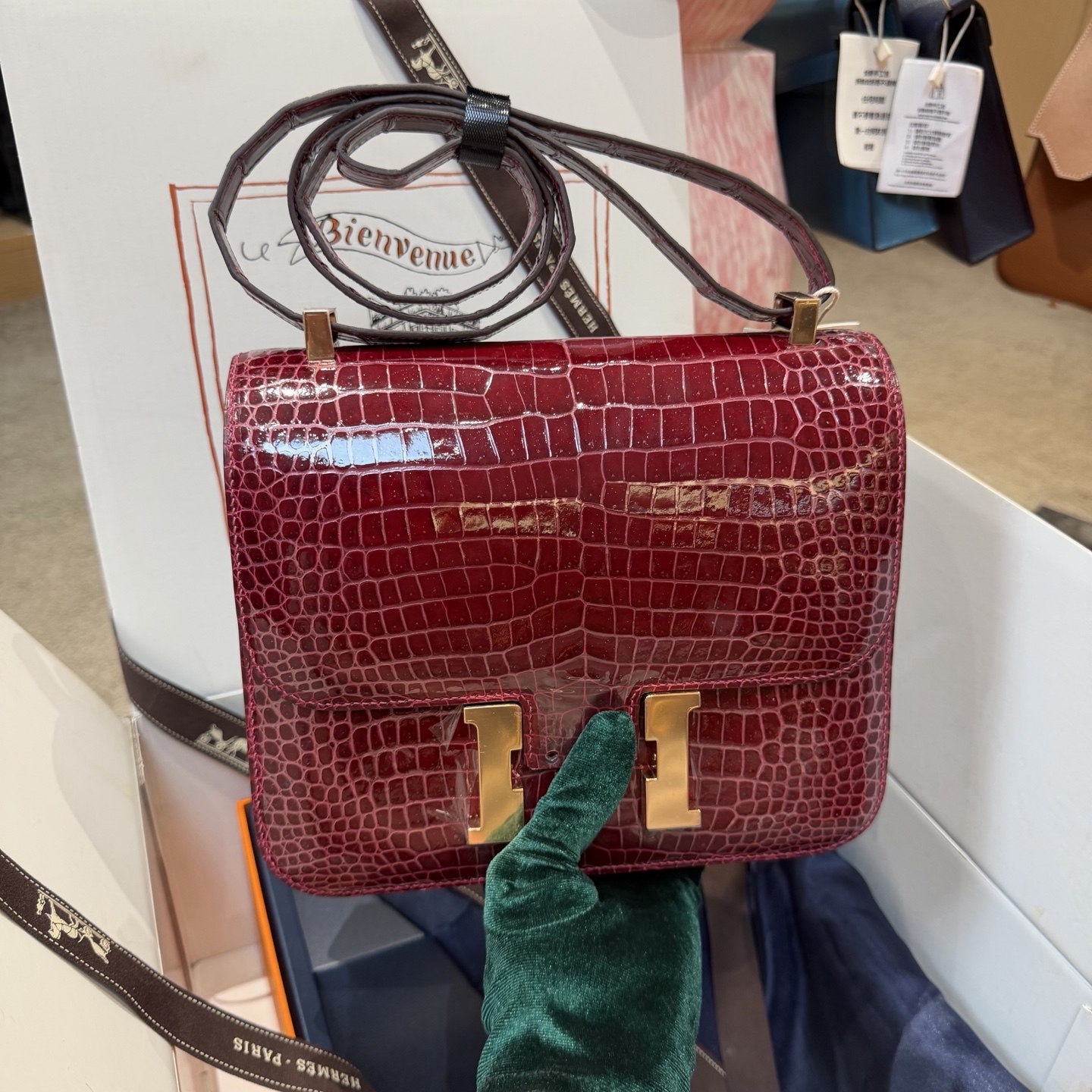 Hermes Dark Brown Crocodile 24cm crossbody everyday