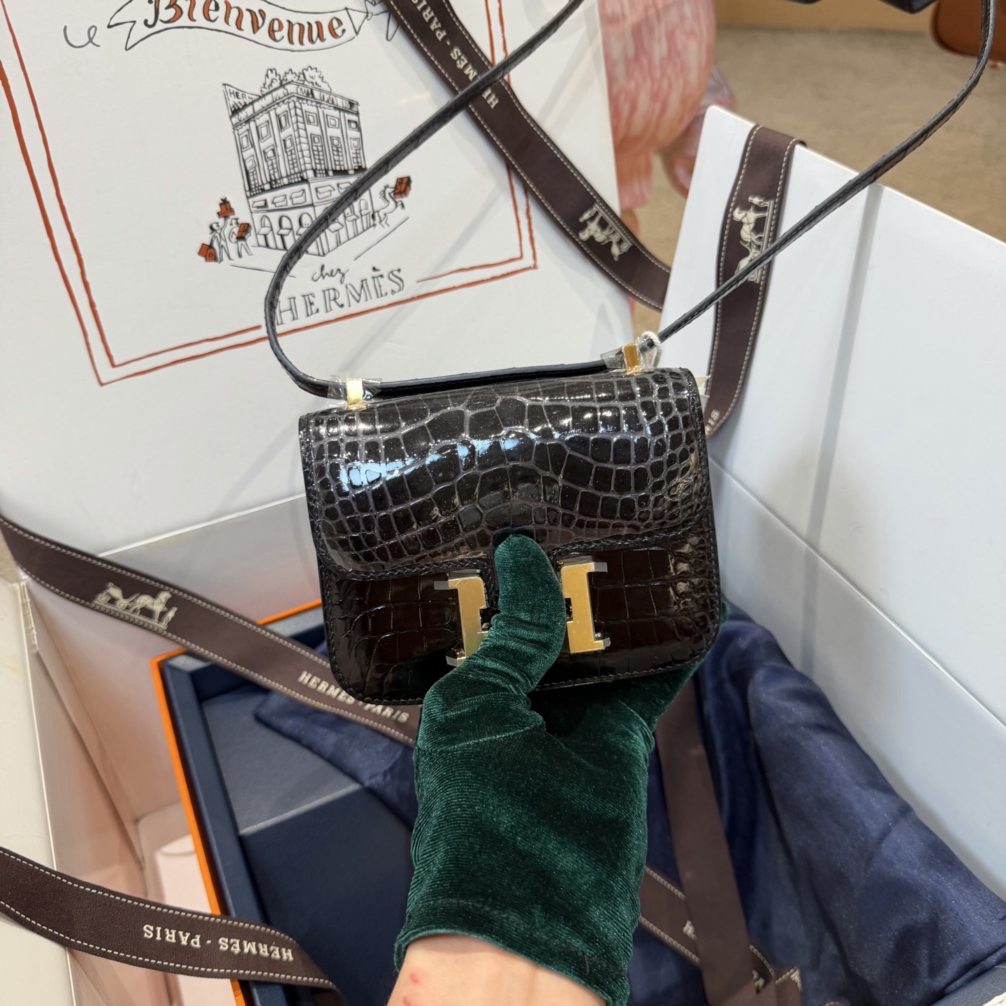 Hermes Constance Black lizard croc embossed 26cm shoulder everyday