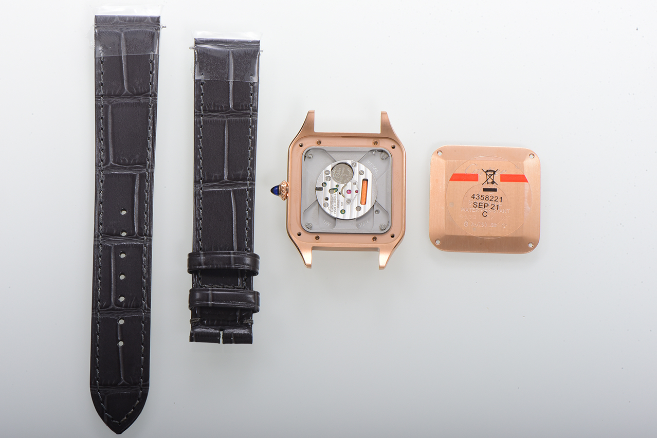 Cartier Santos Dumont Rose Gold Case Leather Band Quartz Movement Watch 4 a1724523092416 8531