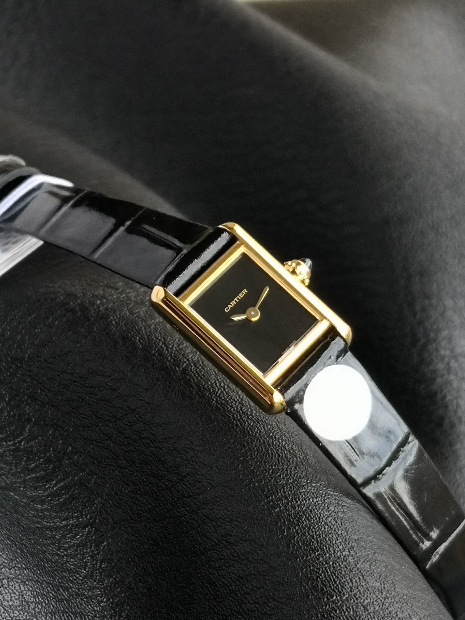 TANK LOUIS Cartier Mini Watch,24mm Gold Case, Black Leather Strap 4 a1749995646631 3574