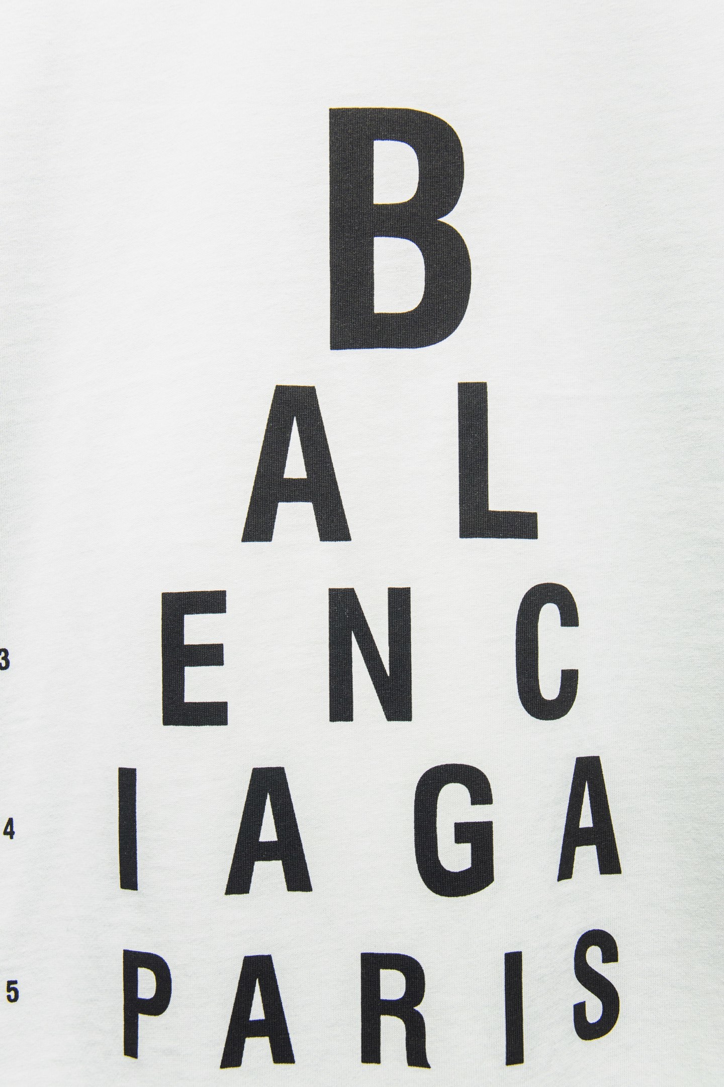 BALENCI*GA 破洞印花短袖T•25ss
⚠️ZP开发定织定染面料、颜色 印花、版型。
采