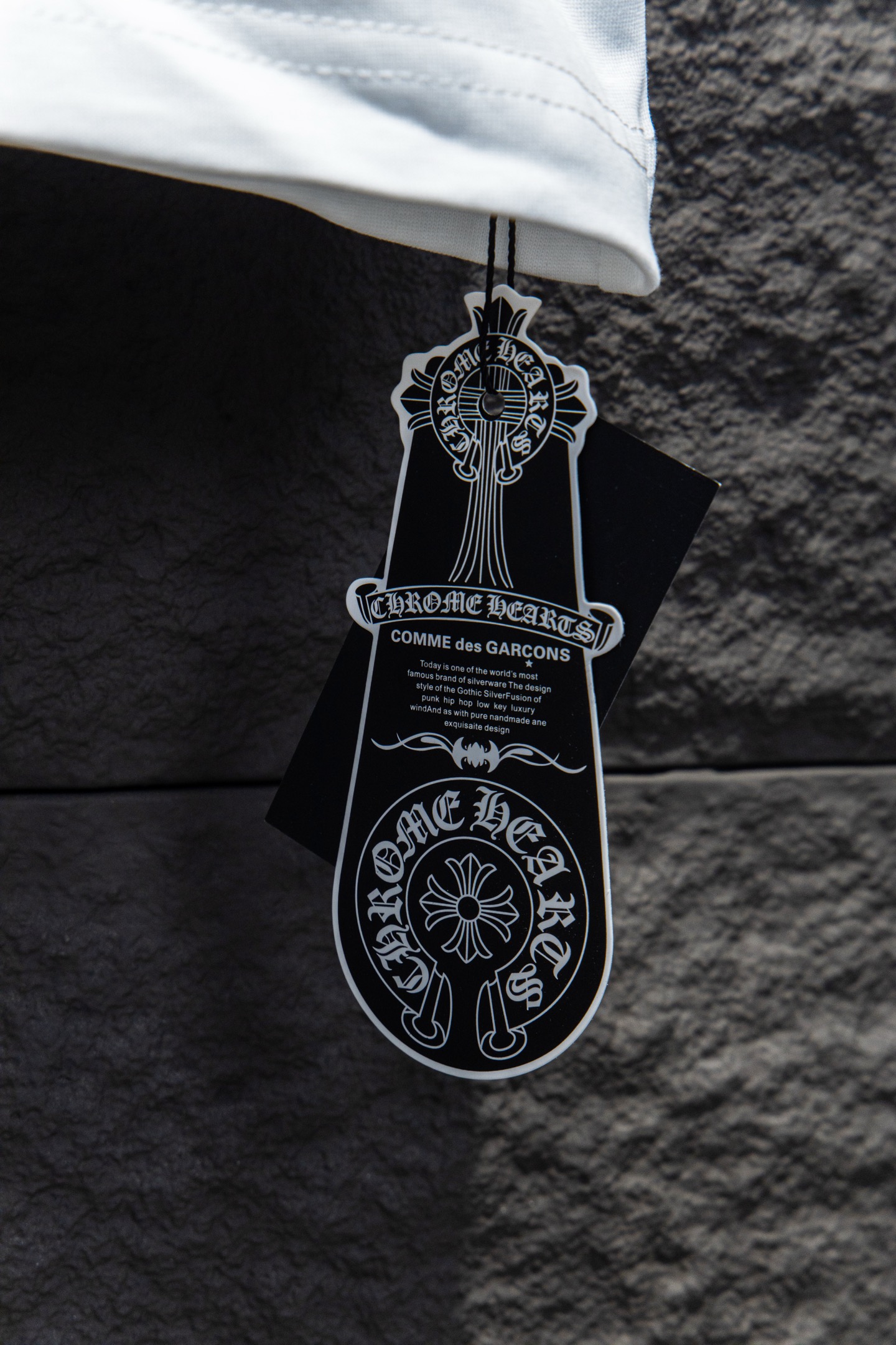 
Chrome hearts 25FW 

今年大火的克罗心款太🉑️了
前幅胸口进口皮标选用ZP材料 1