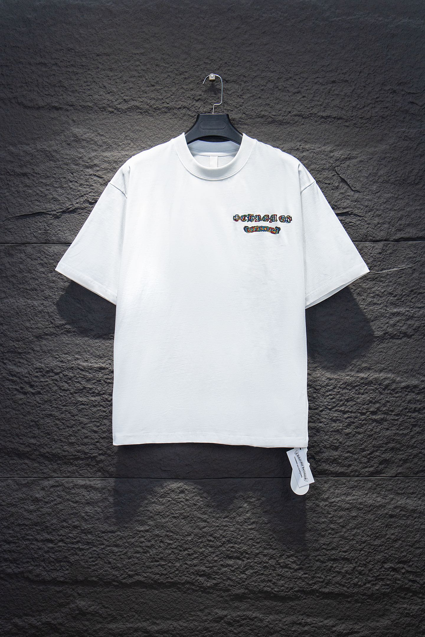 
Chrome hearts 25FW 

今年大火的克罗心款太🉑️了
前幅胸口进口皮标选用ZP材料 1