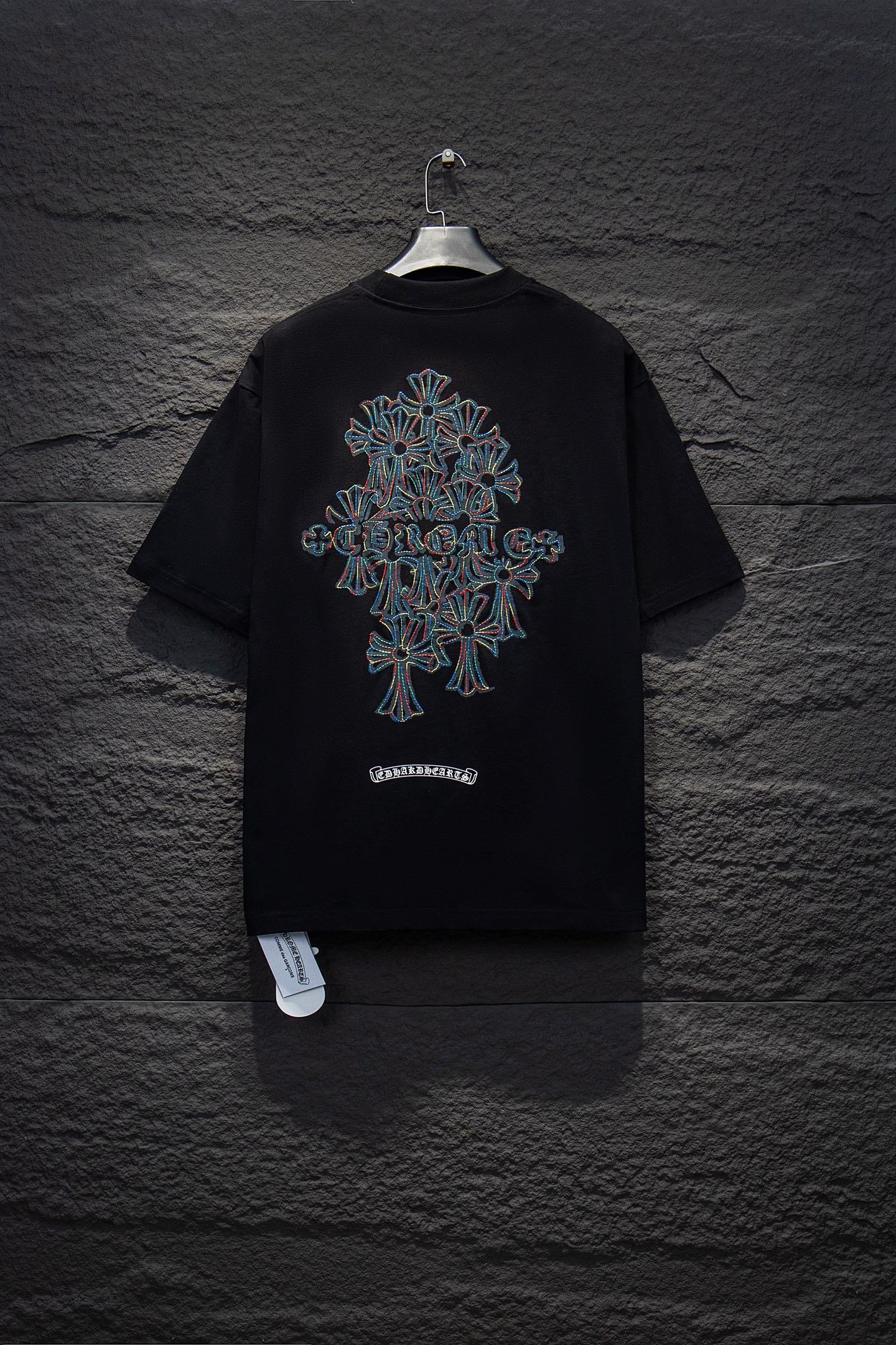 
Chrome hearts 25FW 

今年大火的克罗心款太🉑️了
前幅胸口进口皮标选用ZP材料 1