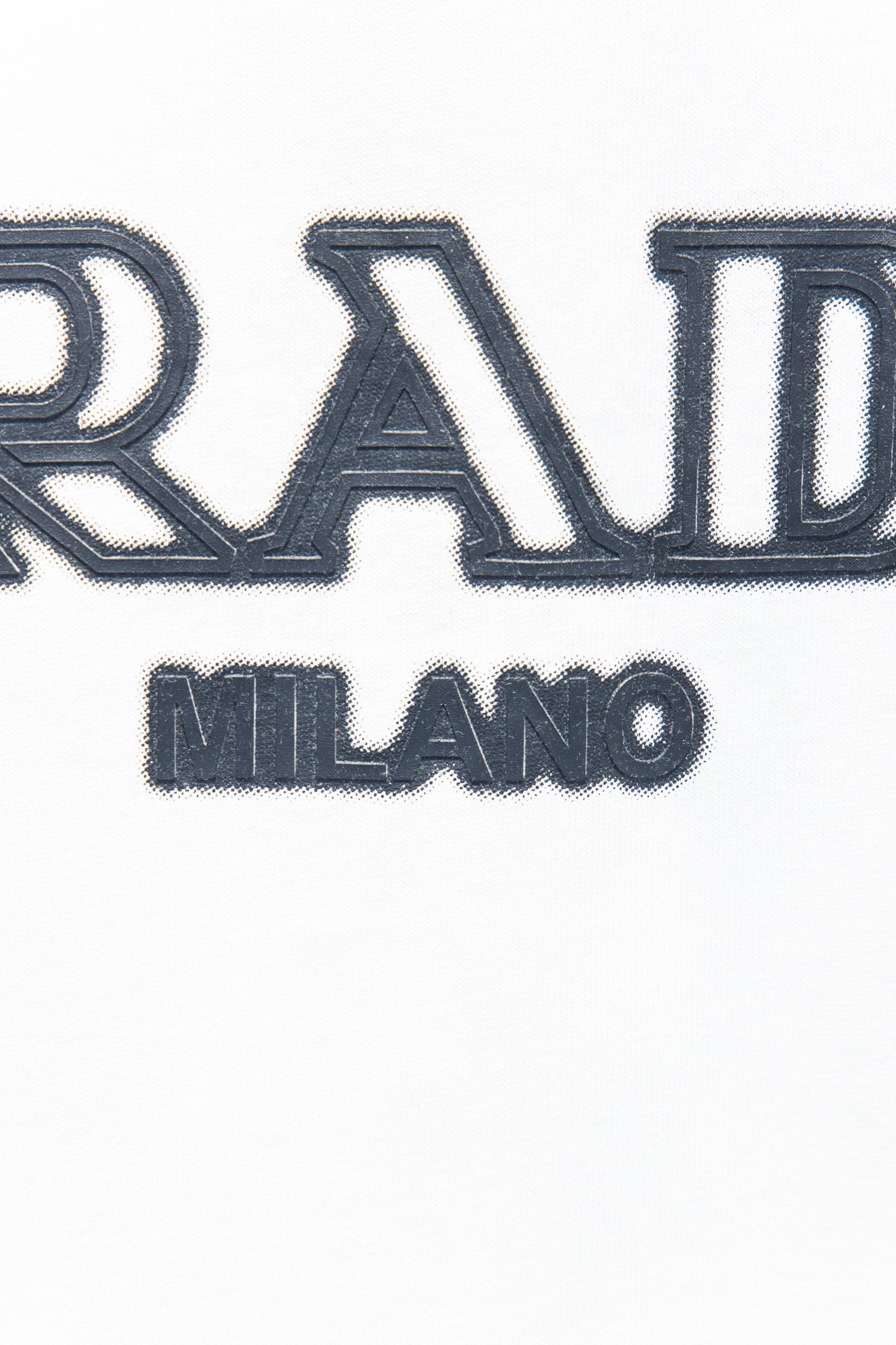 Prada • 25ss
⚠YB定织定染面料、颜色 印花、版型 辅料
面料采用进口机器织造而成,布面