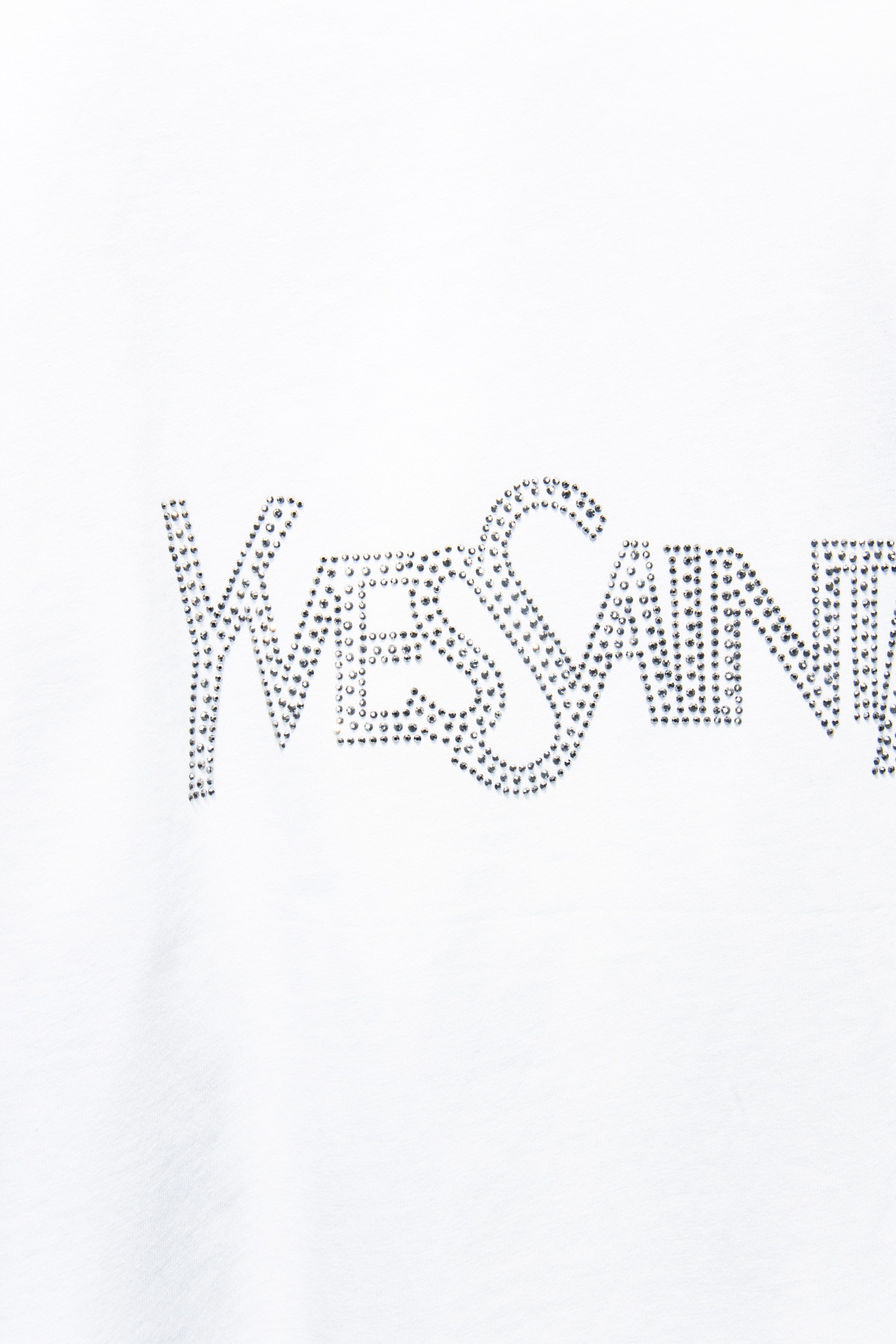 Luxury Clothing Collection: Crocon Masters Oversize Trend with Unique Diamond Elements - 图片 5