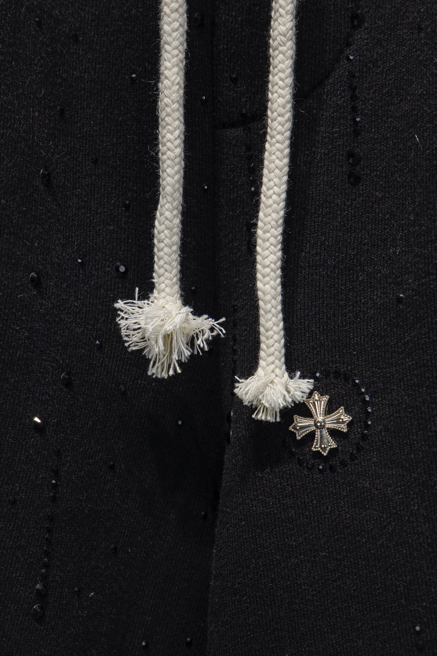 Chrome Hearts/克罗心25ss 白色抽绳炒盐烫钻短裤 水洗黑