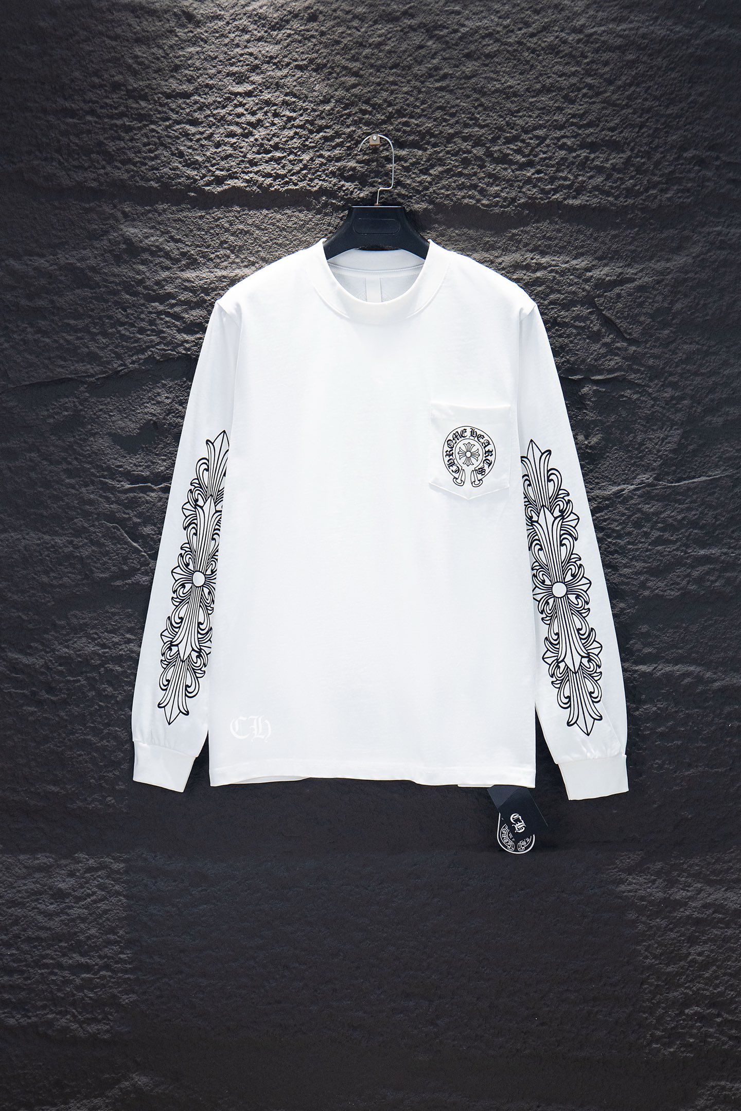 Chrome Hearts Limited Edition White Long Sleeve T-Shirt - Stylish and Comfortable